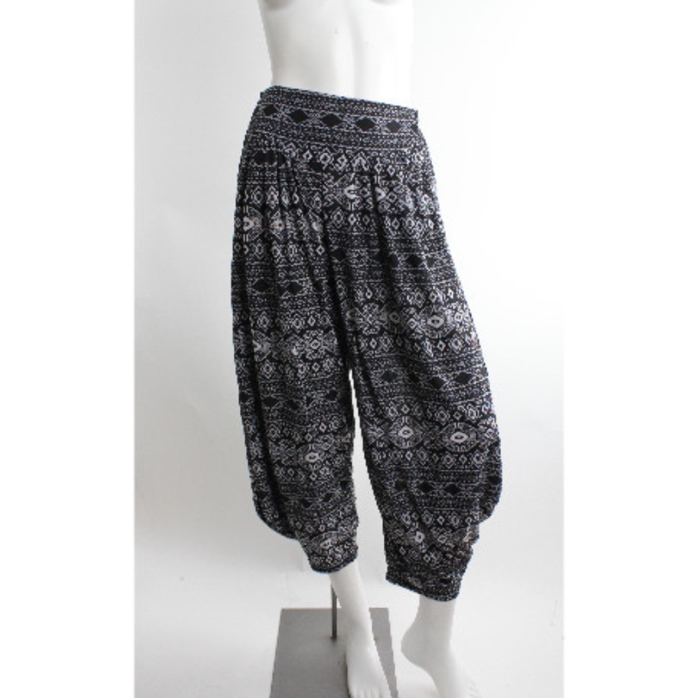 Graphic Print Harem Pants Yoke Bohemian Boho Gauzy Pockets Ankle Cropped OS